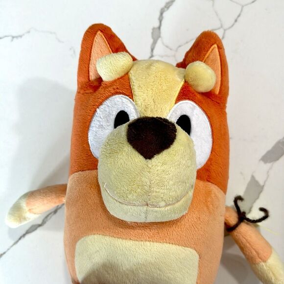 Moose Toys | Talking Bingo Stuffed Animal Plush Dog Bluey - Picture 5 of 14